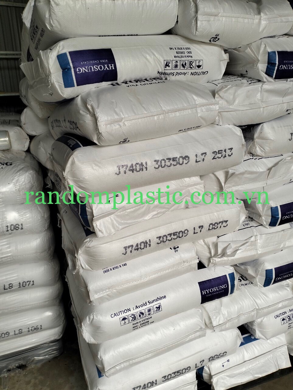 Hạt nhựa nguyên sinh PP J740N